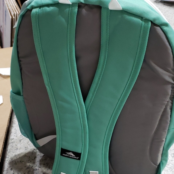 High Sierra Backpack - Picture 5 of 7